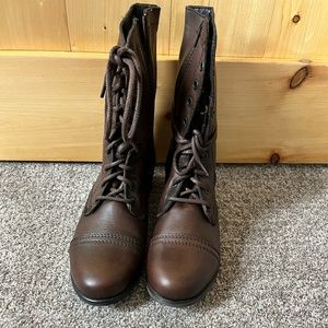 Women’s Size 11 Steve Madden Troopa Combat Boot